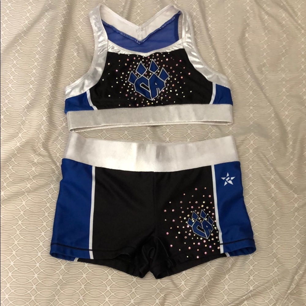 CHEER ATHLETICS Practice wear 💙 Youth medium